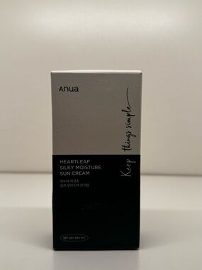 Anua Heartleaf Silky Moisture Sun Cream - Black & White